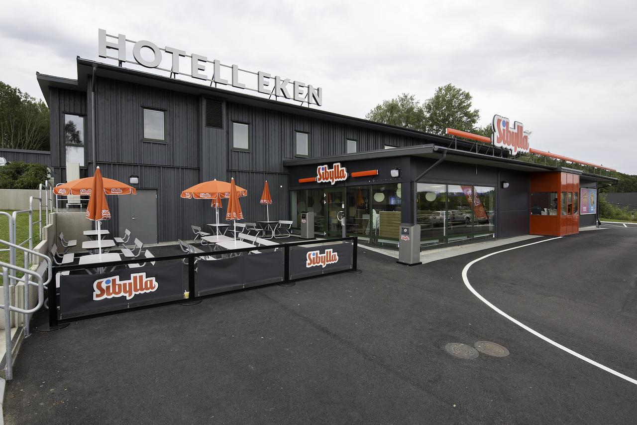 Hotell Eken Moelndal エクステリア 写真