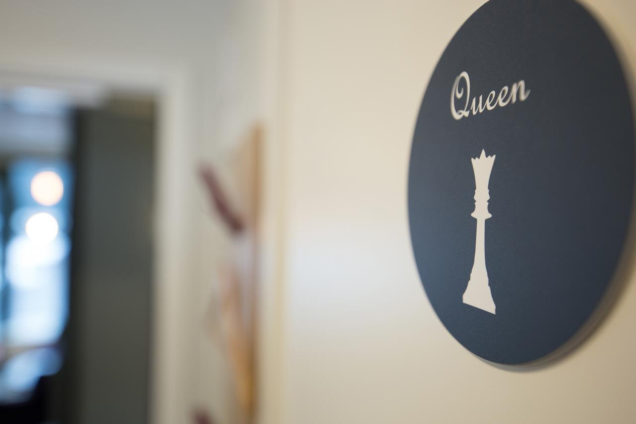 Hotell Eken Moelndal エクステリア 写真